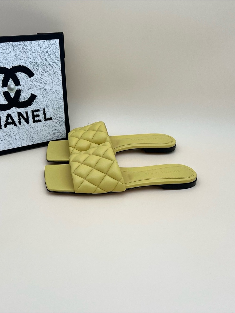 🚩steal Bottega Veneta Quilted Slide Sandals - Lime Green